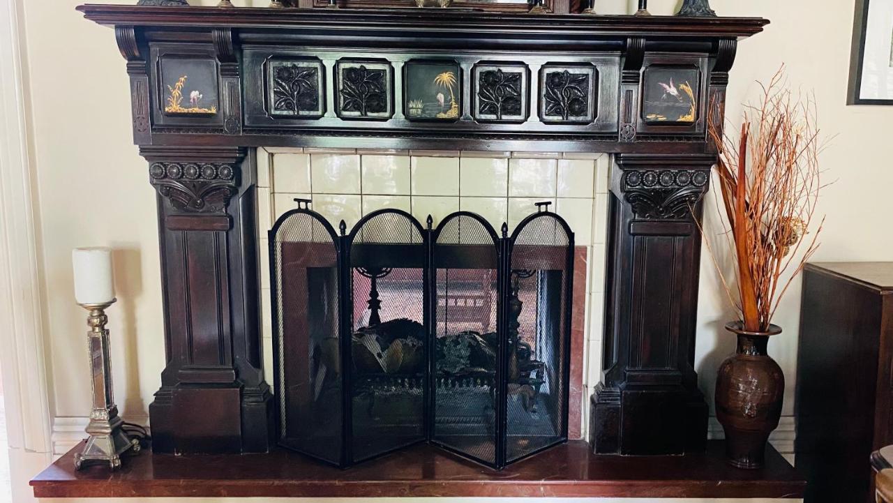 Hochelaga Inn Κίνγκστον Εξωτερικό φωτογραφία