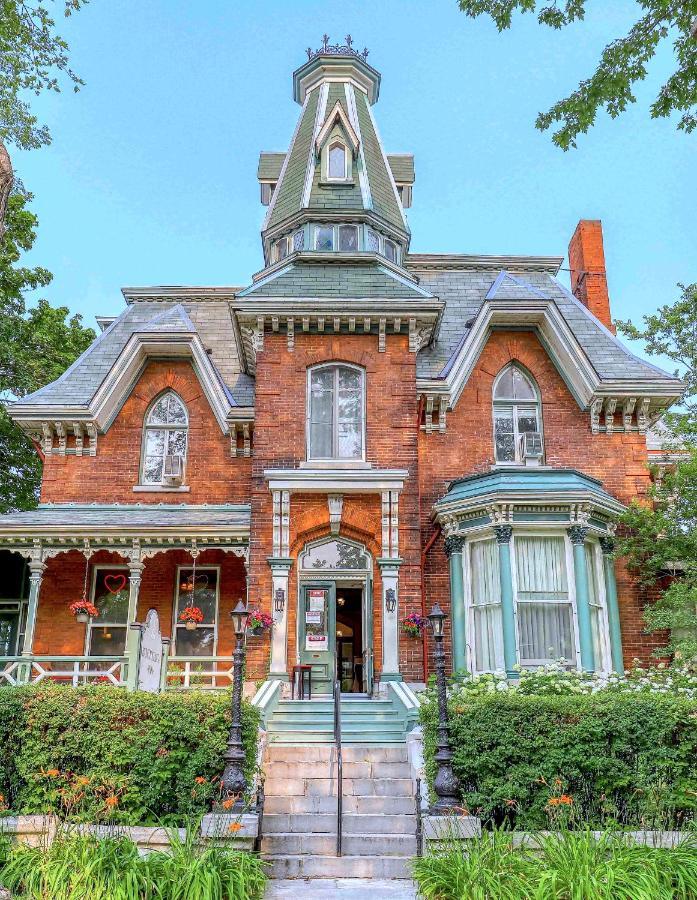 Hochelaga Inn Κίνγκστον Εξωτερικό φωτογραφία