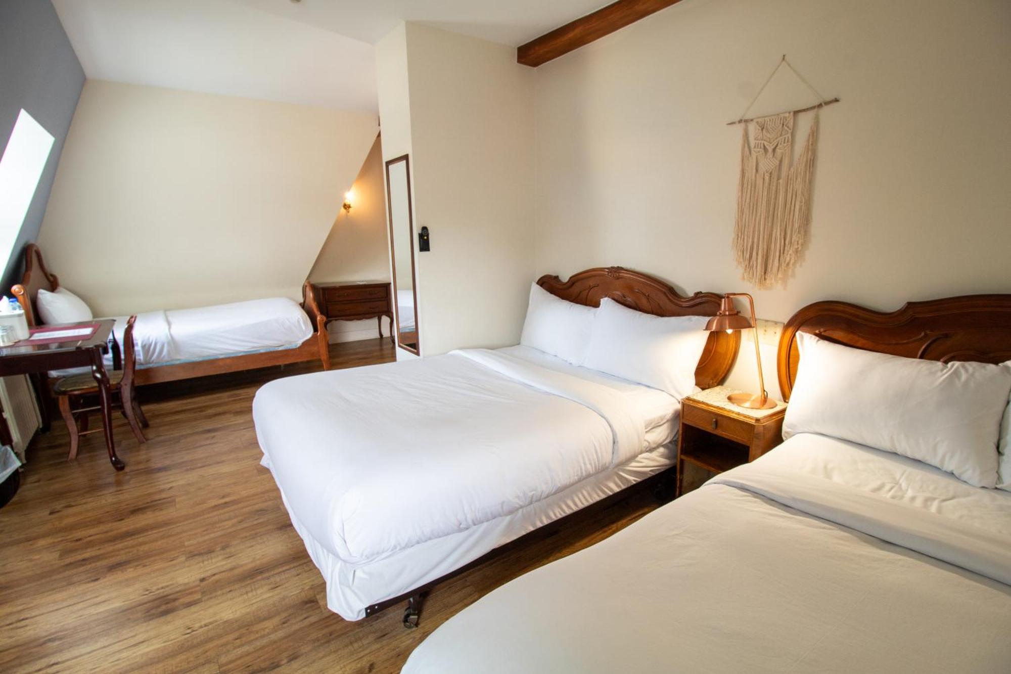 Hochelaga Inn Κίνγκστον Δωμάτιο φωτογραφία