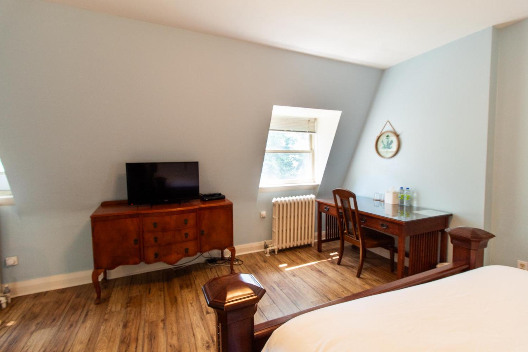 Hochelaga Inn Κίνγκστον Δωμάτιο φωτογραφία
