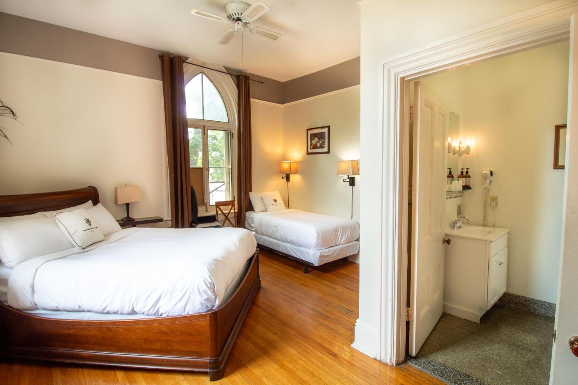 Hochelaga Inn Κίνγκστον Δωμάτιο φωτογραφία