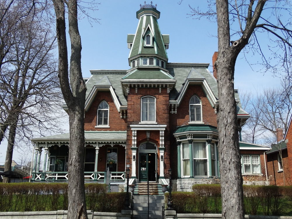 Hochelaga Inn Κίνγκστον Εξωτερικό φωτογραφία